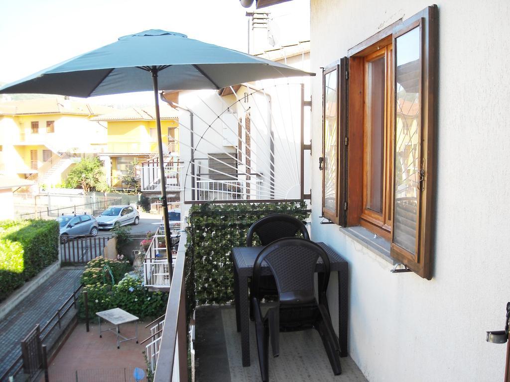 Apartment Santa Maria Bolsena Exterior foto