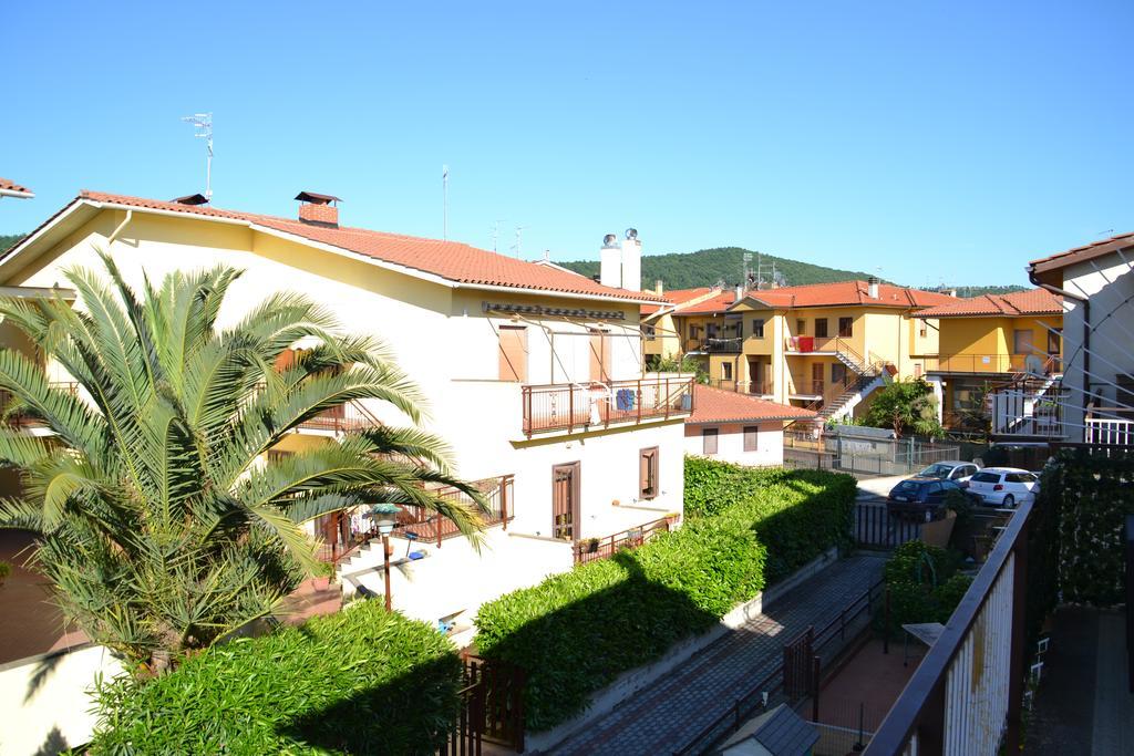 Apartment Santa Maria Bolsena Exterior foto